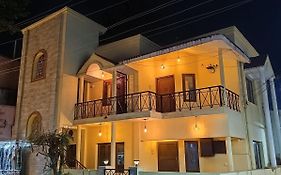 Agnisthala Guest House